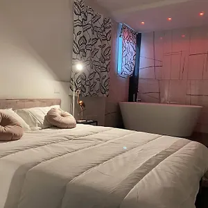 Sweethome33 Appartamento